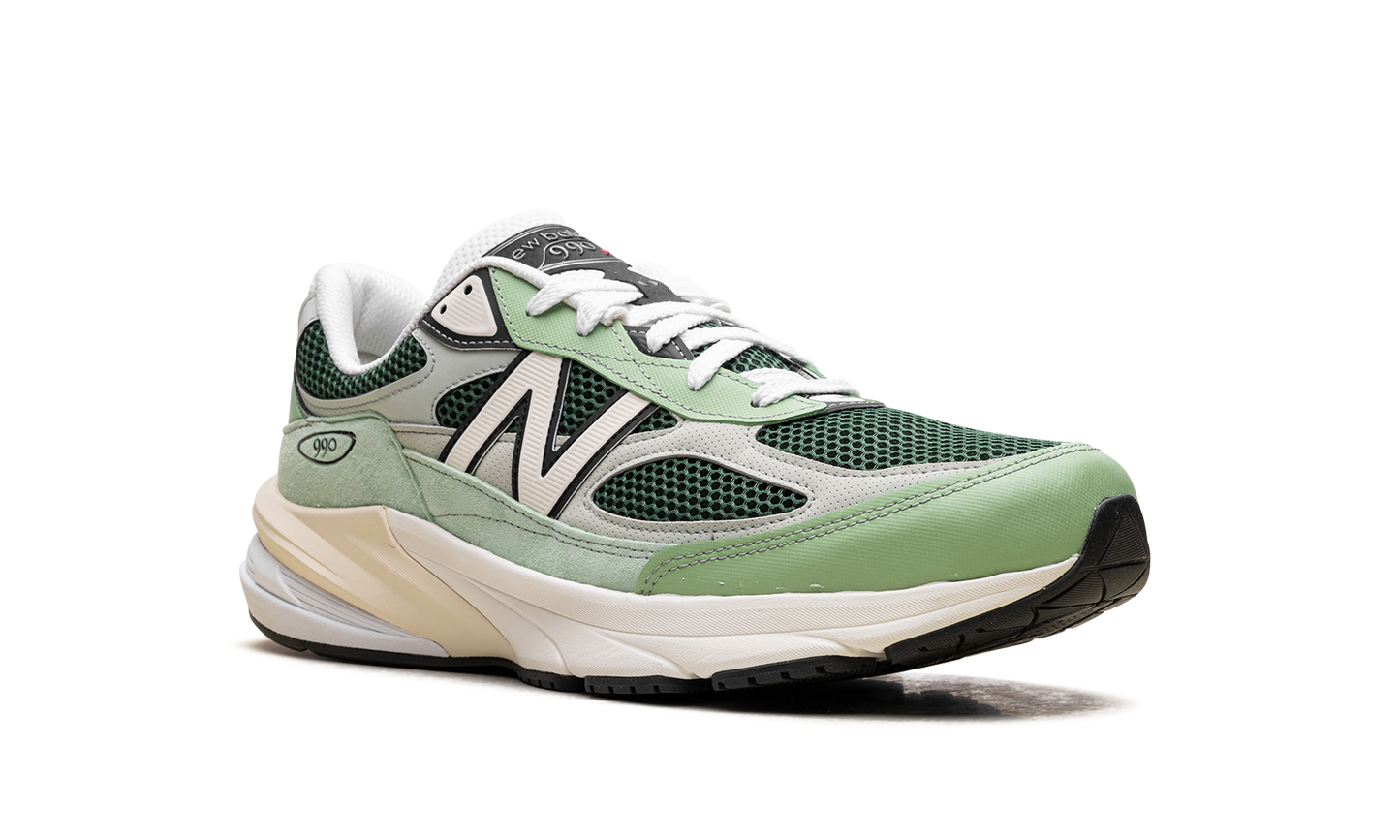 990v6 "Made in USA - Avocado"