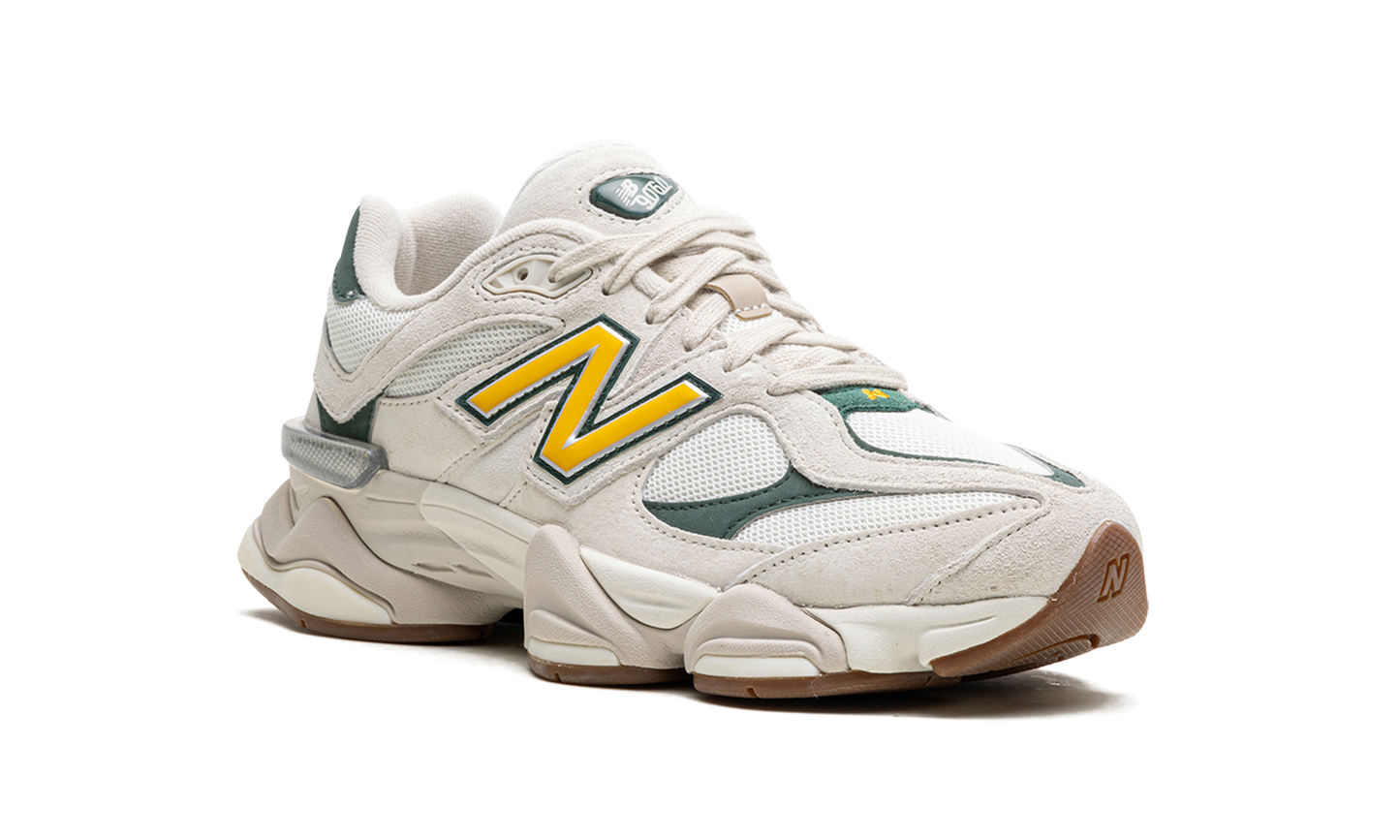 9060 "White Green"
