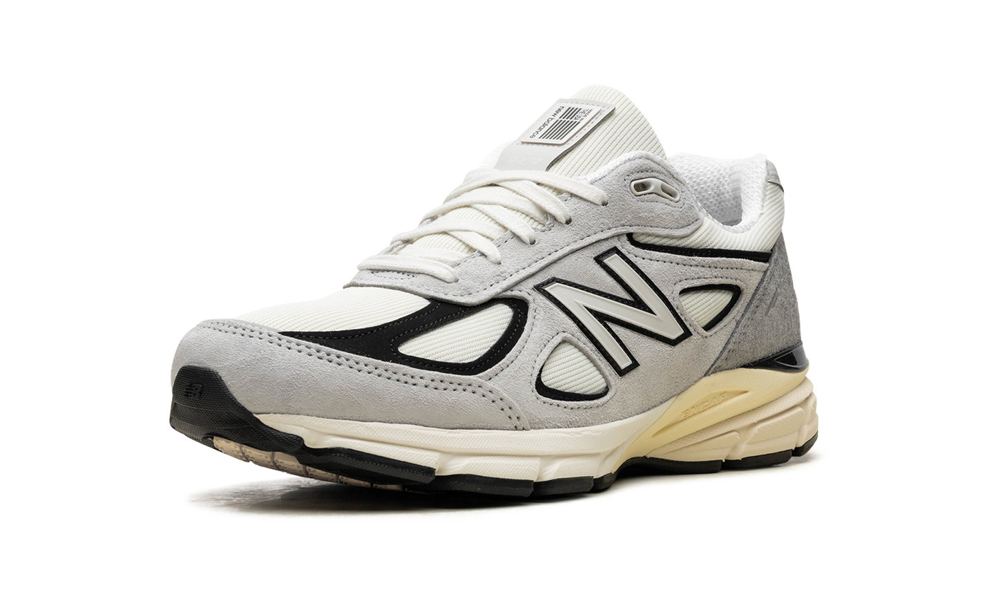 990v4 "Made in USA - Grey / Black"