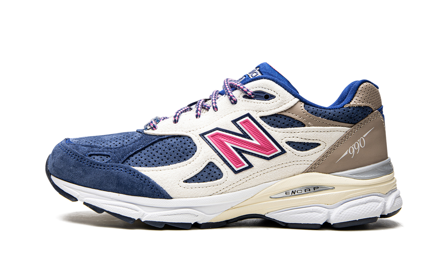 990 v3 "Kith Daytona"