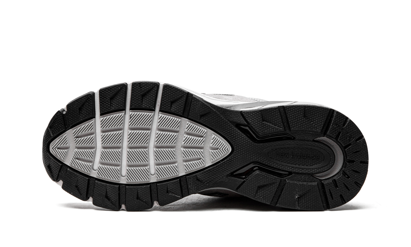 990v5 WMNS