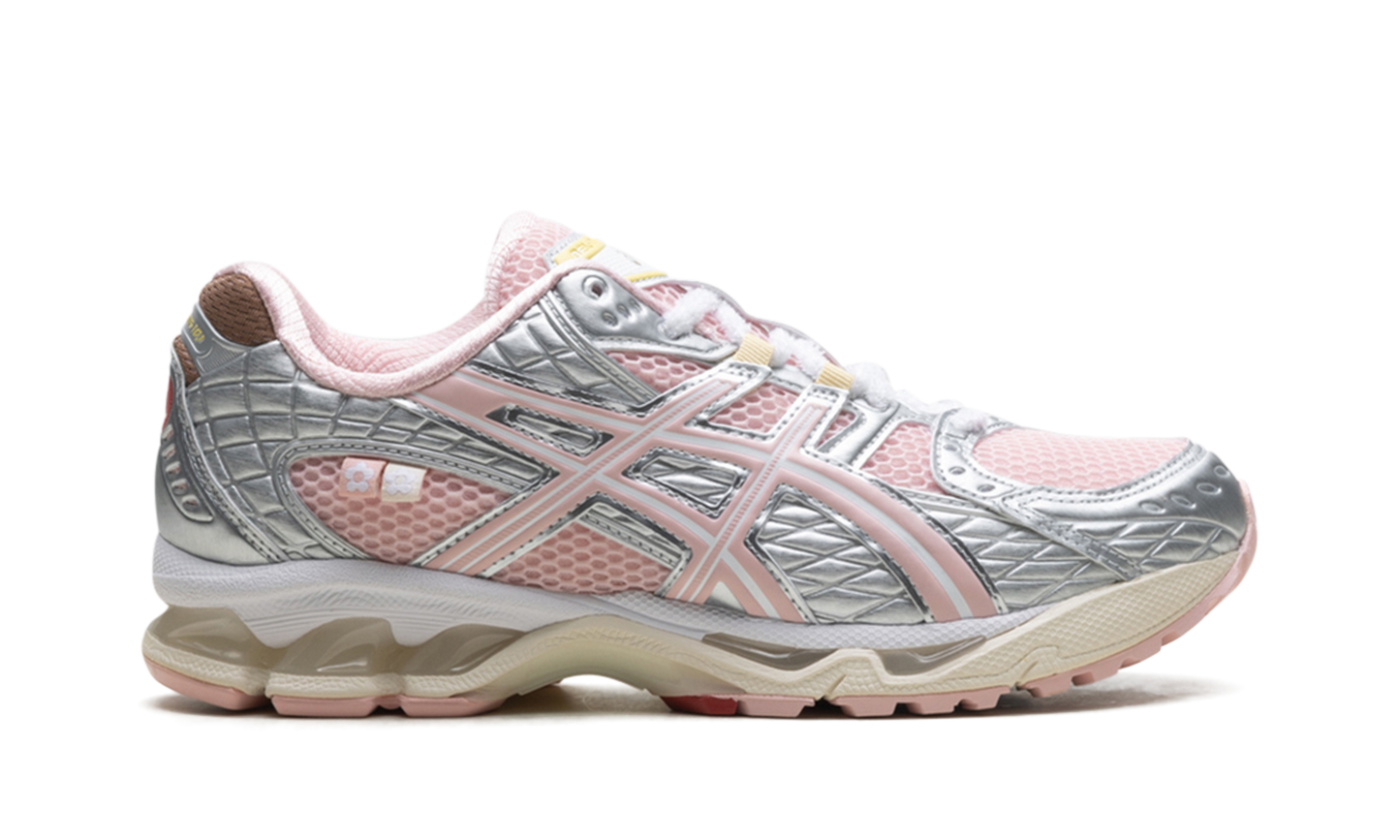 GEL-Nimbus 10.1 "VandyThePink - Strawberry"