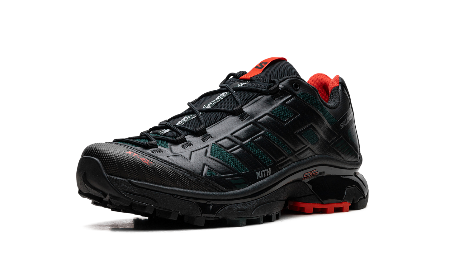 Salomon XT-4K KITH "Kithmas Black"