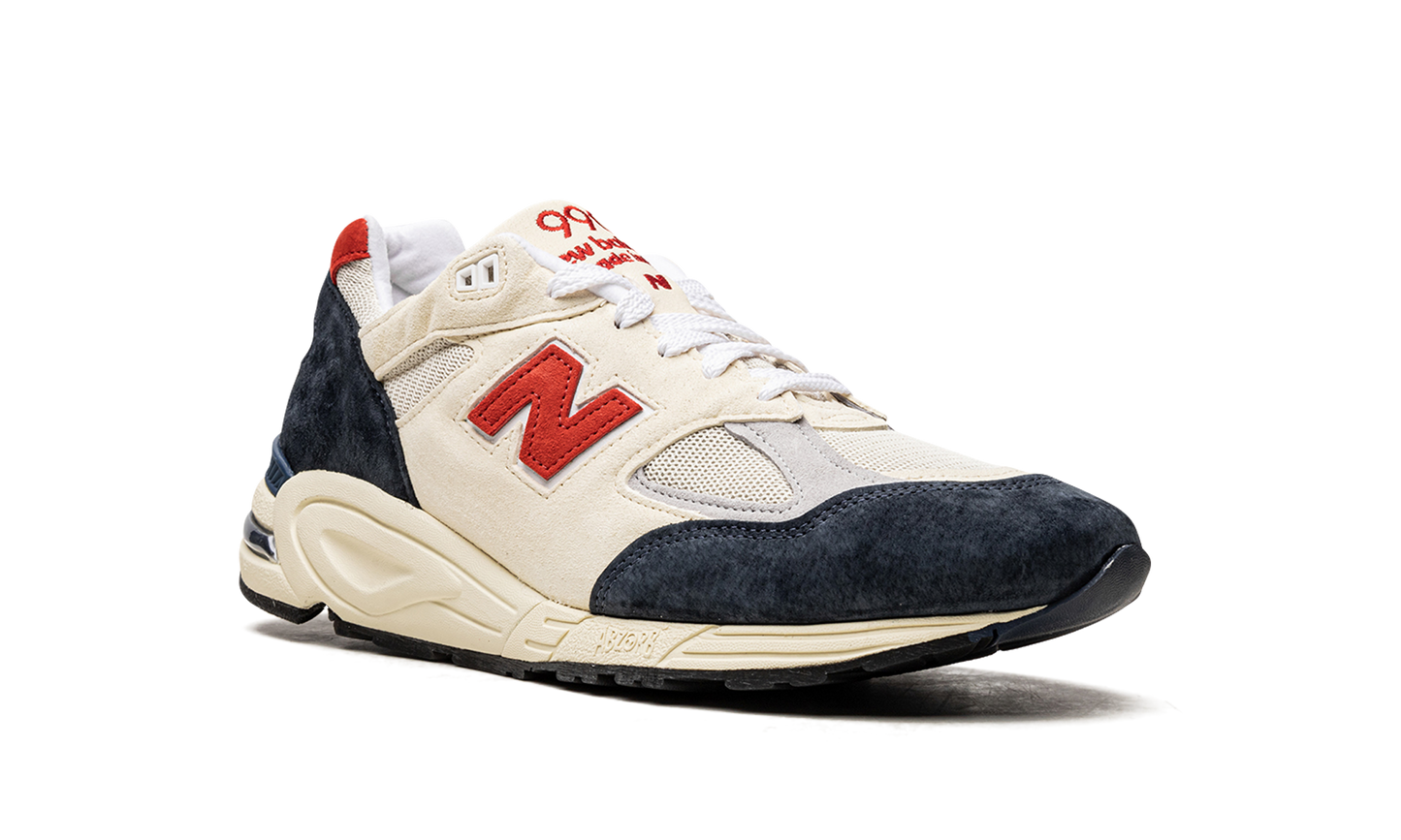 990v2 "Teddy Santis - Navy/Red"