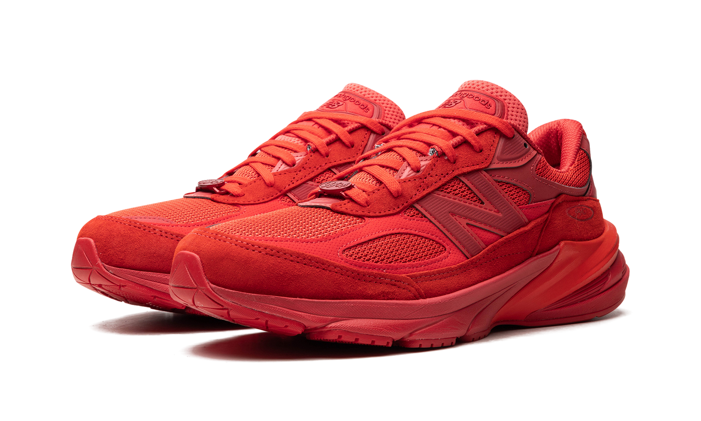 990v6 "Joe Freshgoods - Paris Red"