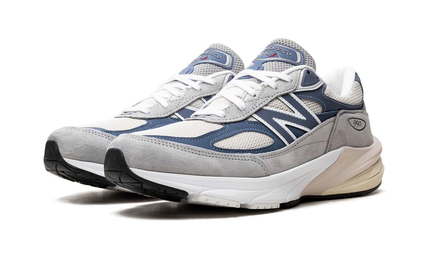 990v6 "Made in USA - Grey Day"