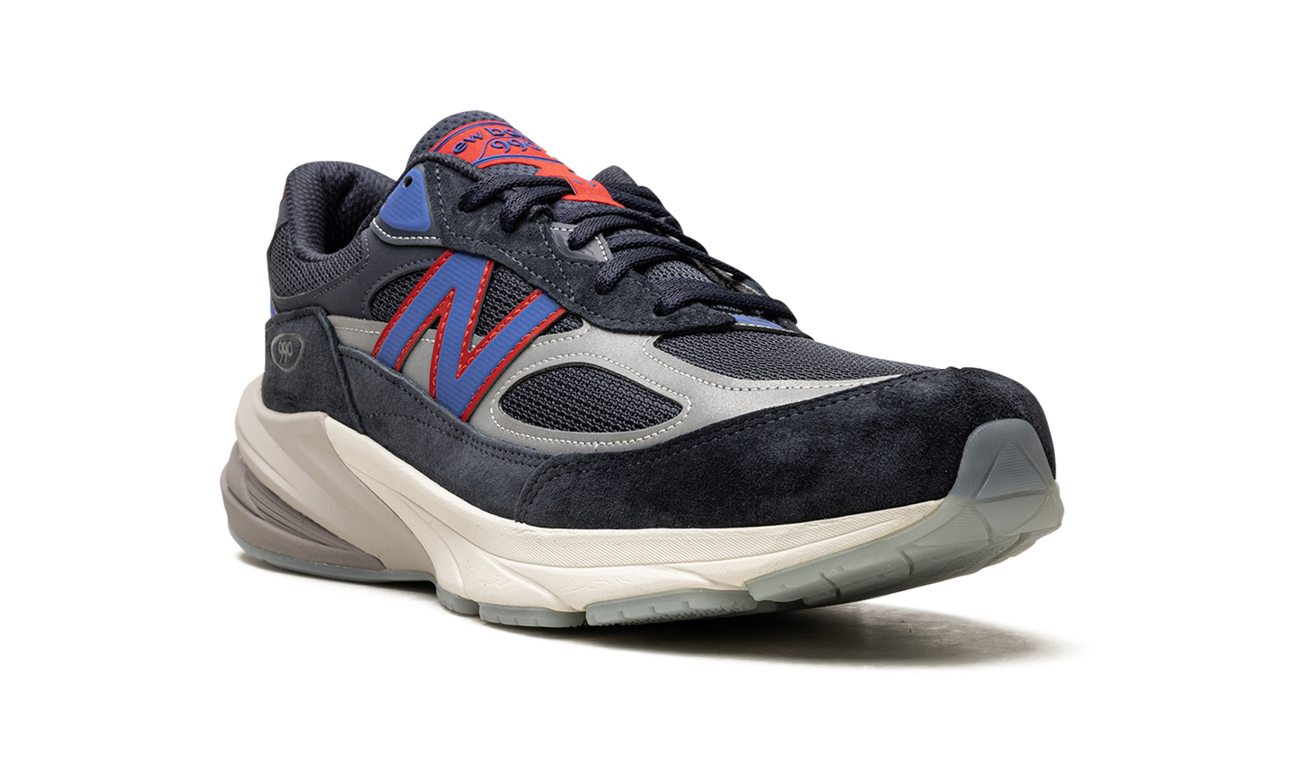 990v6 "MiUSA Ronnie Fieg Madison Square Garden Navy"