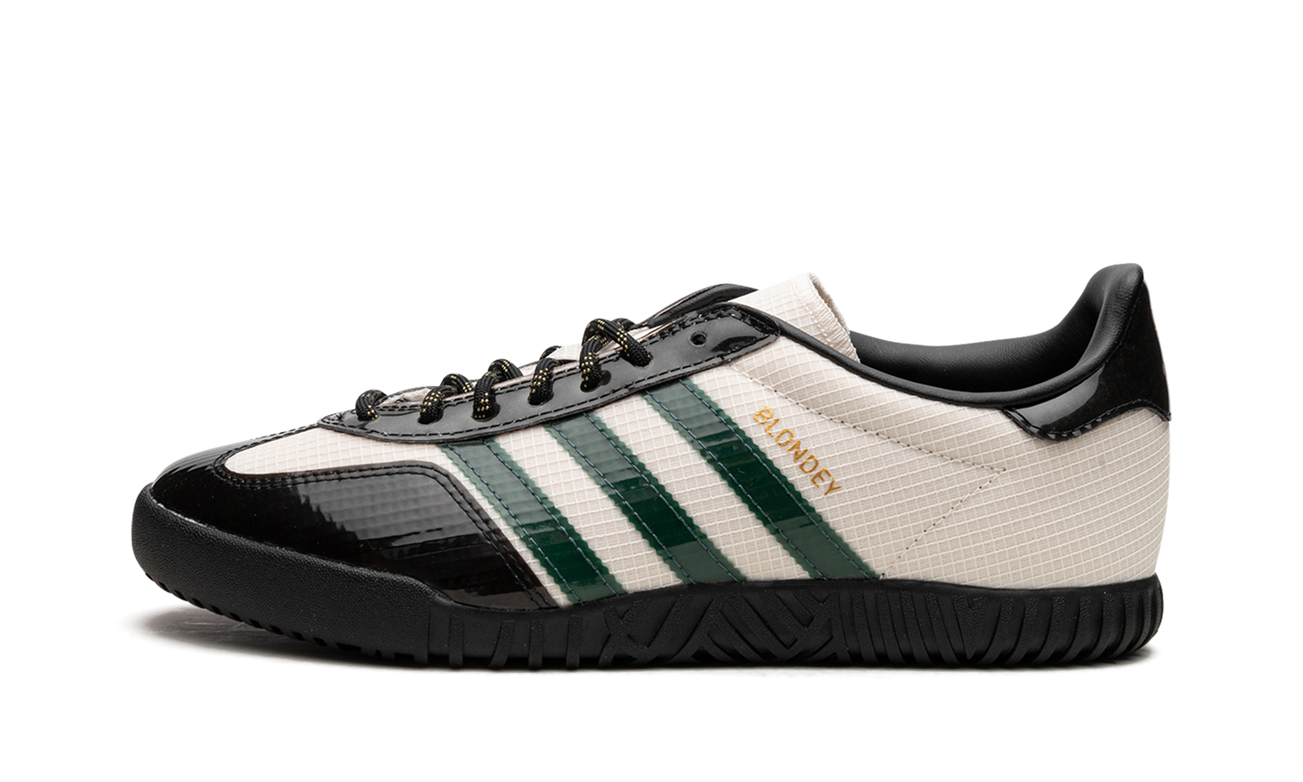AB Gazelle Indoor "Blondey McCoy"