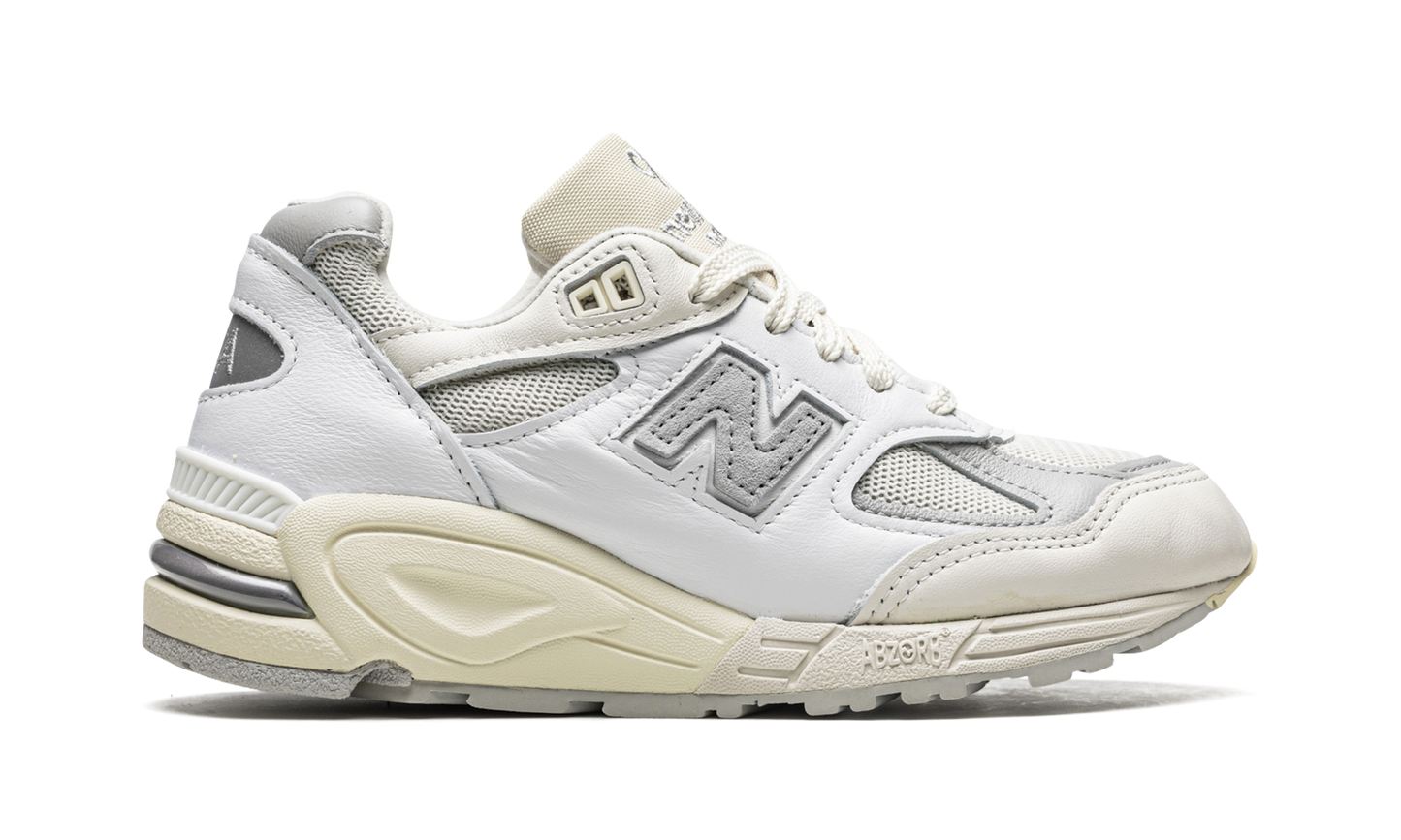 990 V2 "Made In USA - Teddy Santis Sea Salt"