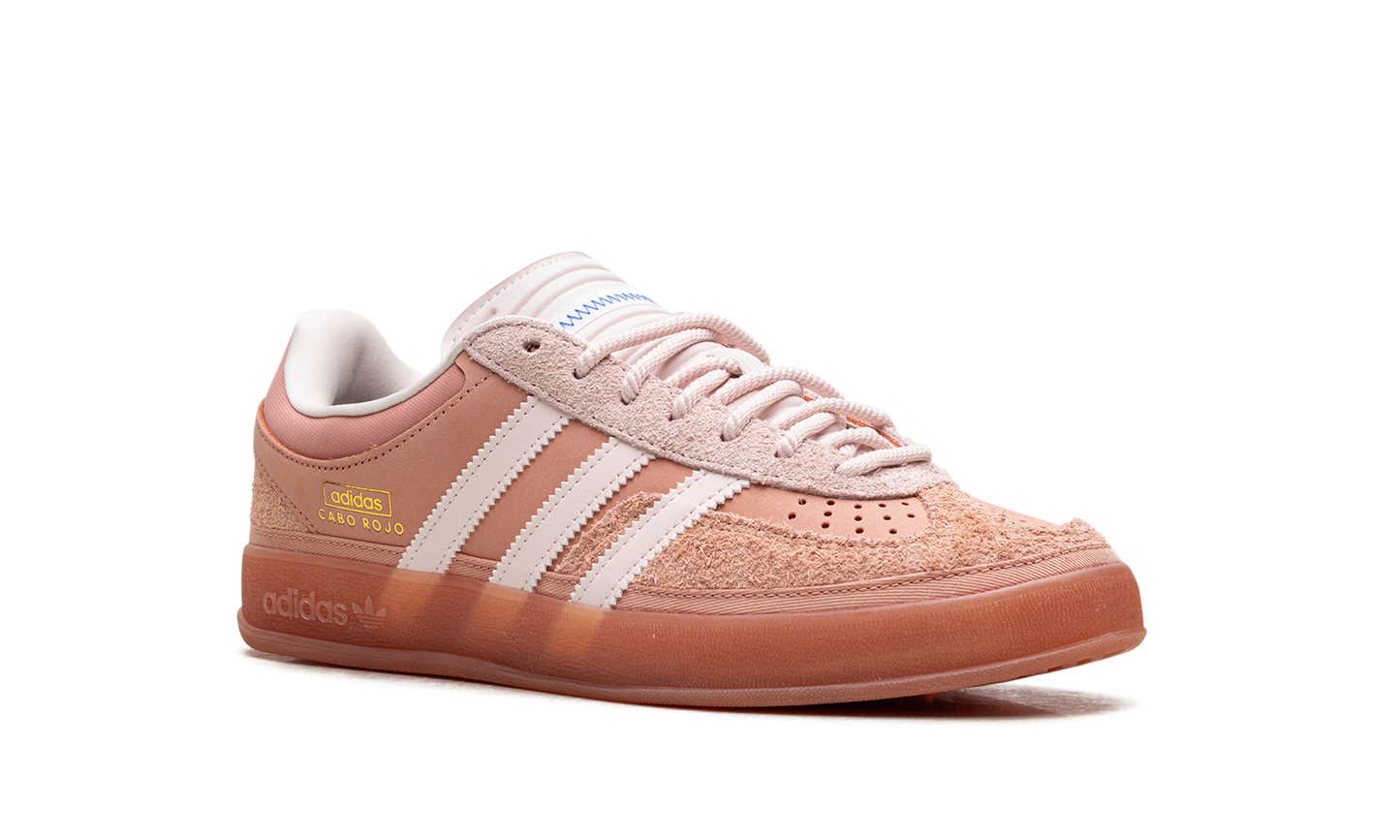 Gazelle Indoor "Bad Bunny Wonder Clay"