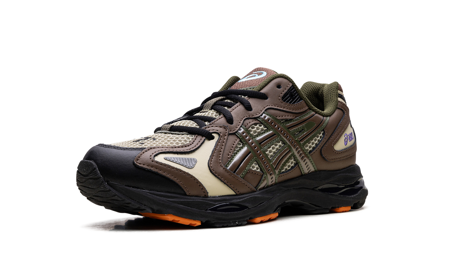 GEL-K1011 "Gallery Dept - Khaki Clay Canyon"