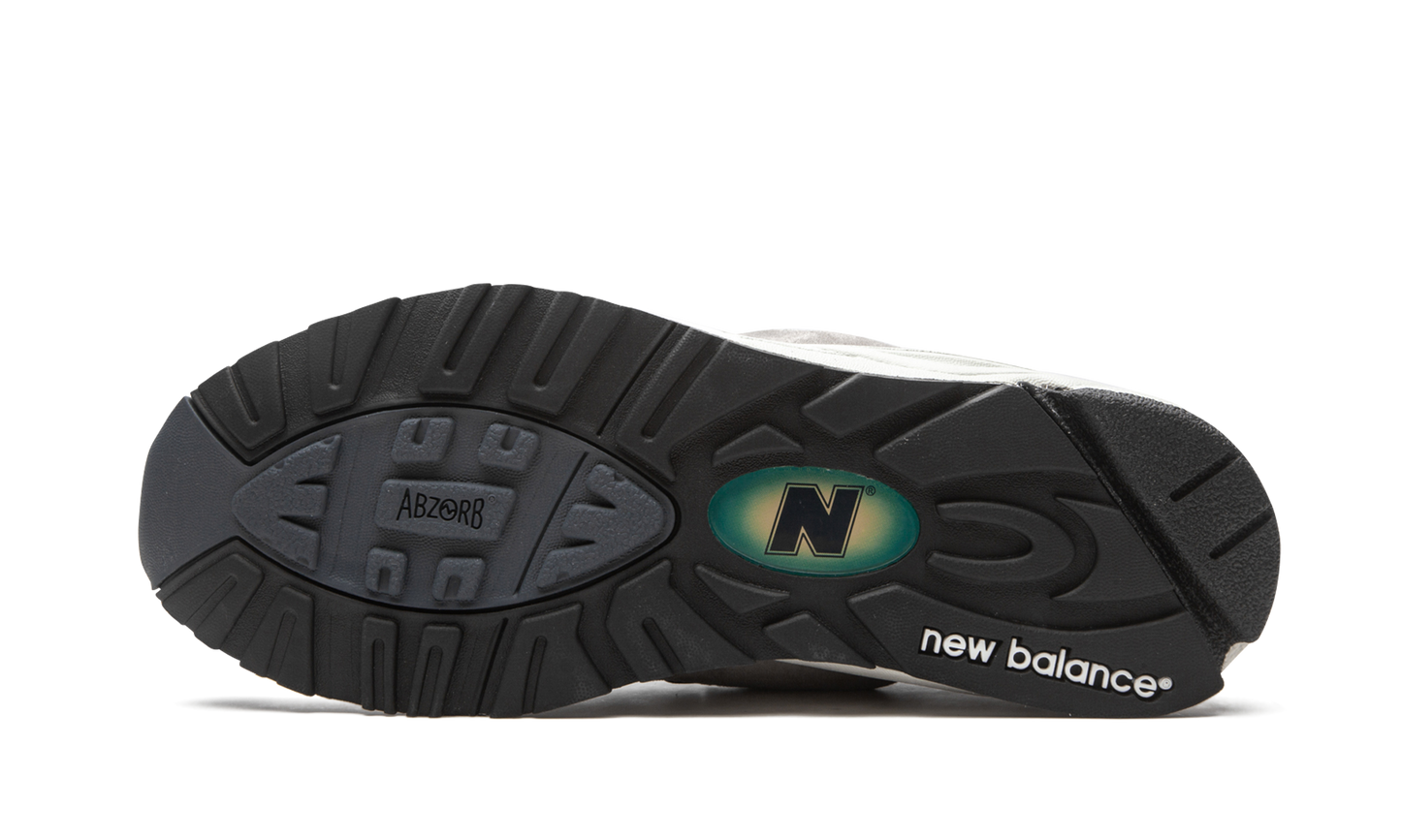 M990GR2 "Grey"