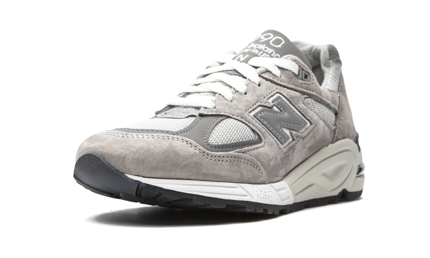 M990GR2 "Grey"