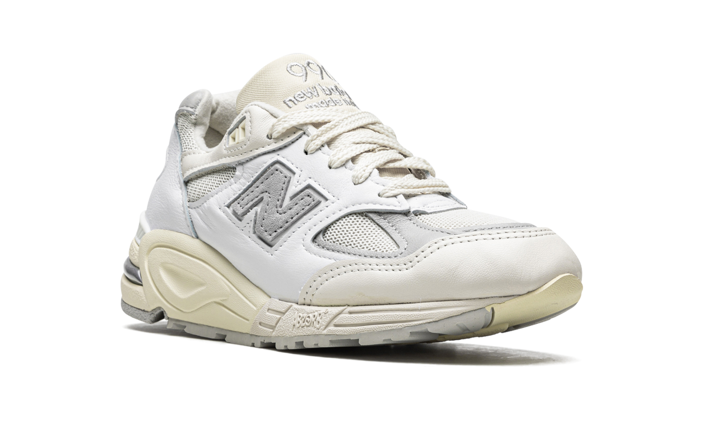990 V2 "Made In USA - Teddy Santis Sea Salt"