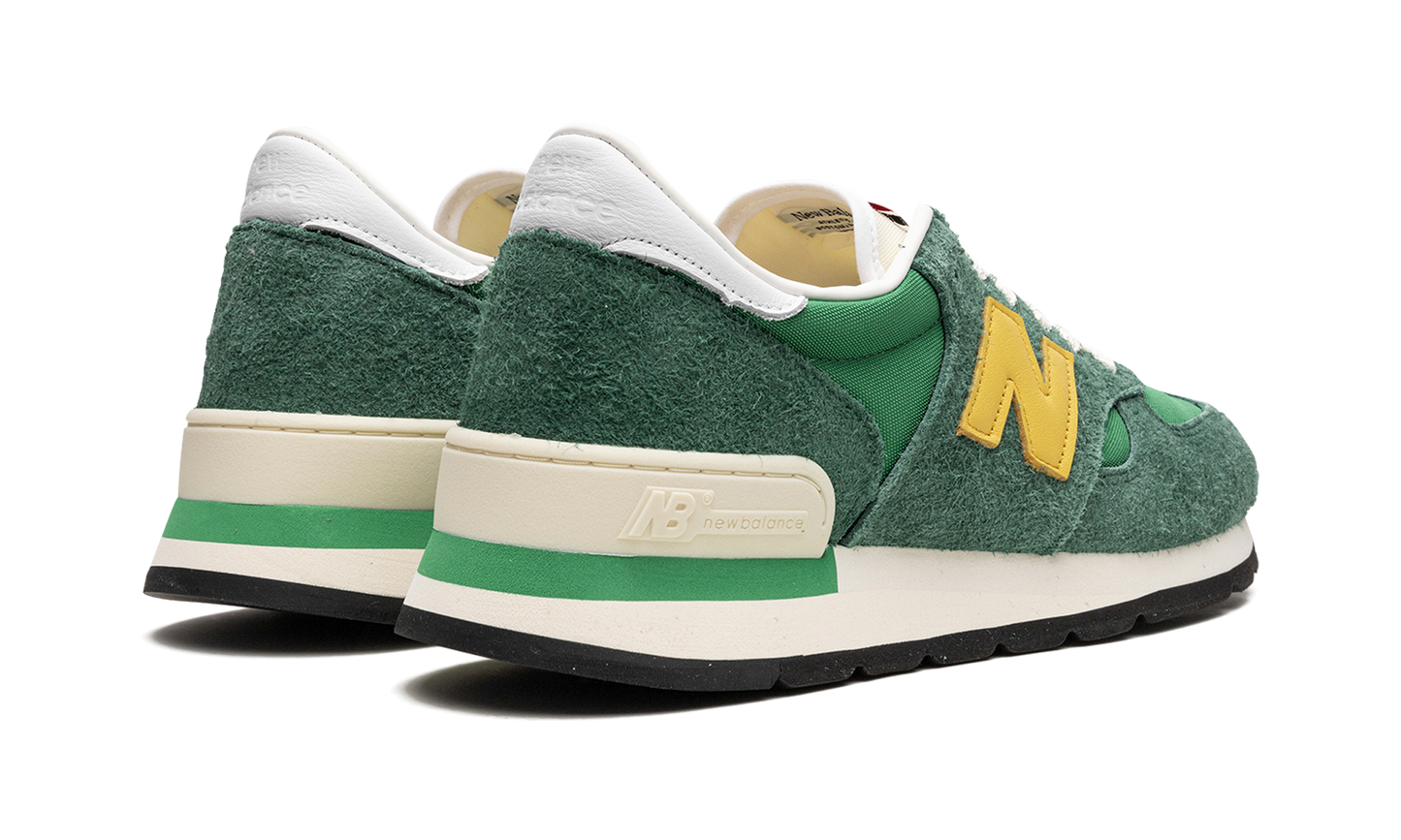 990 V1 "Green/Gold"
