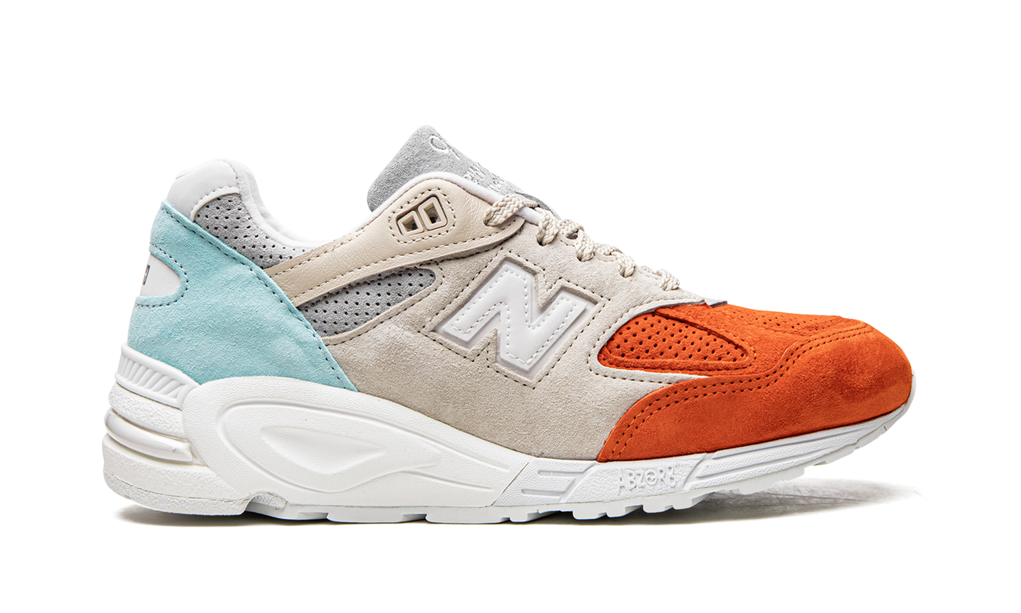 990 v2 "Kith Cyclades"