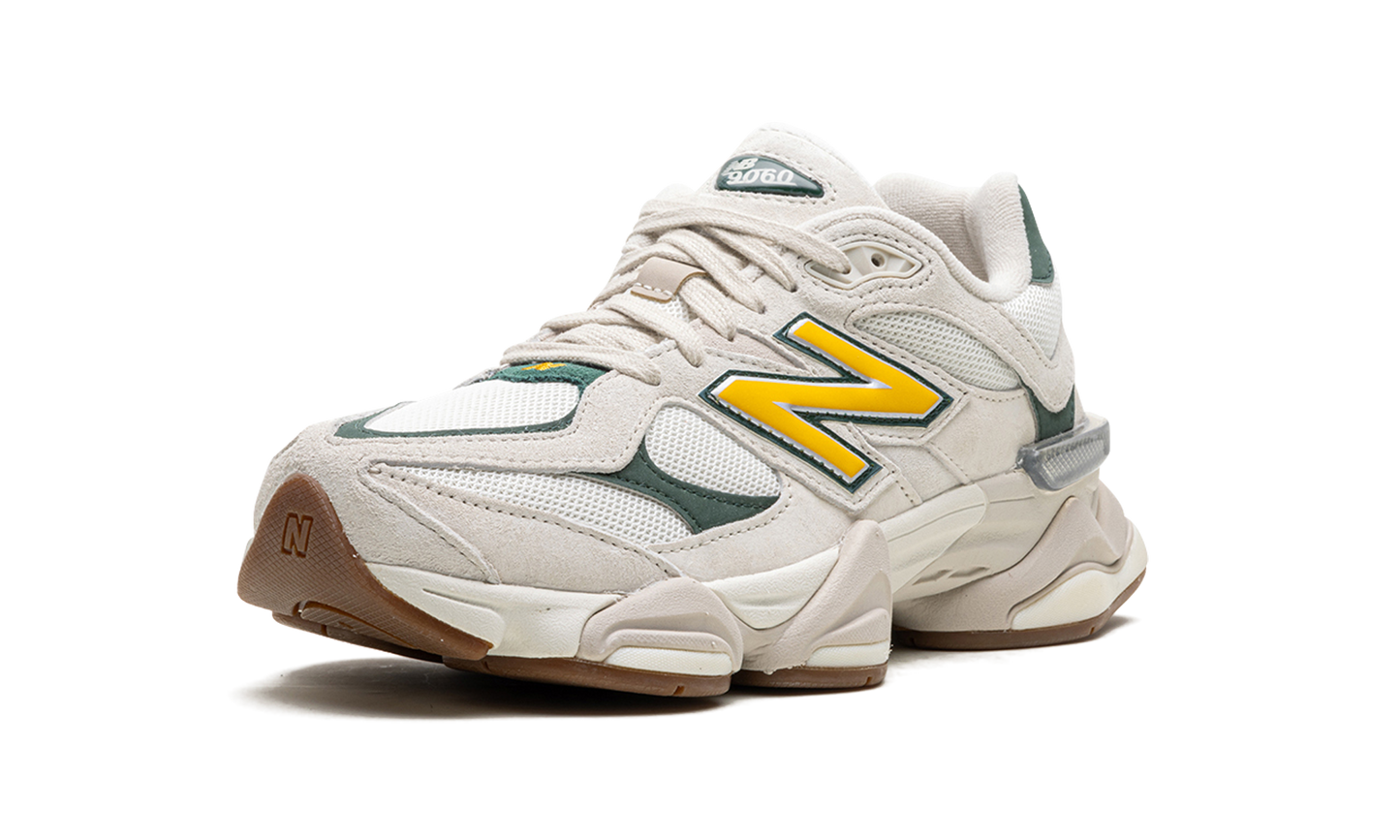 9060 "White Green"
