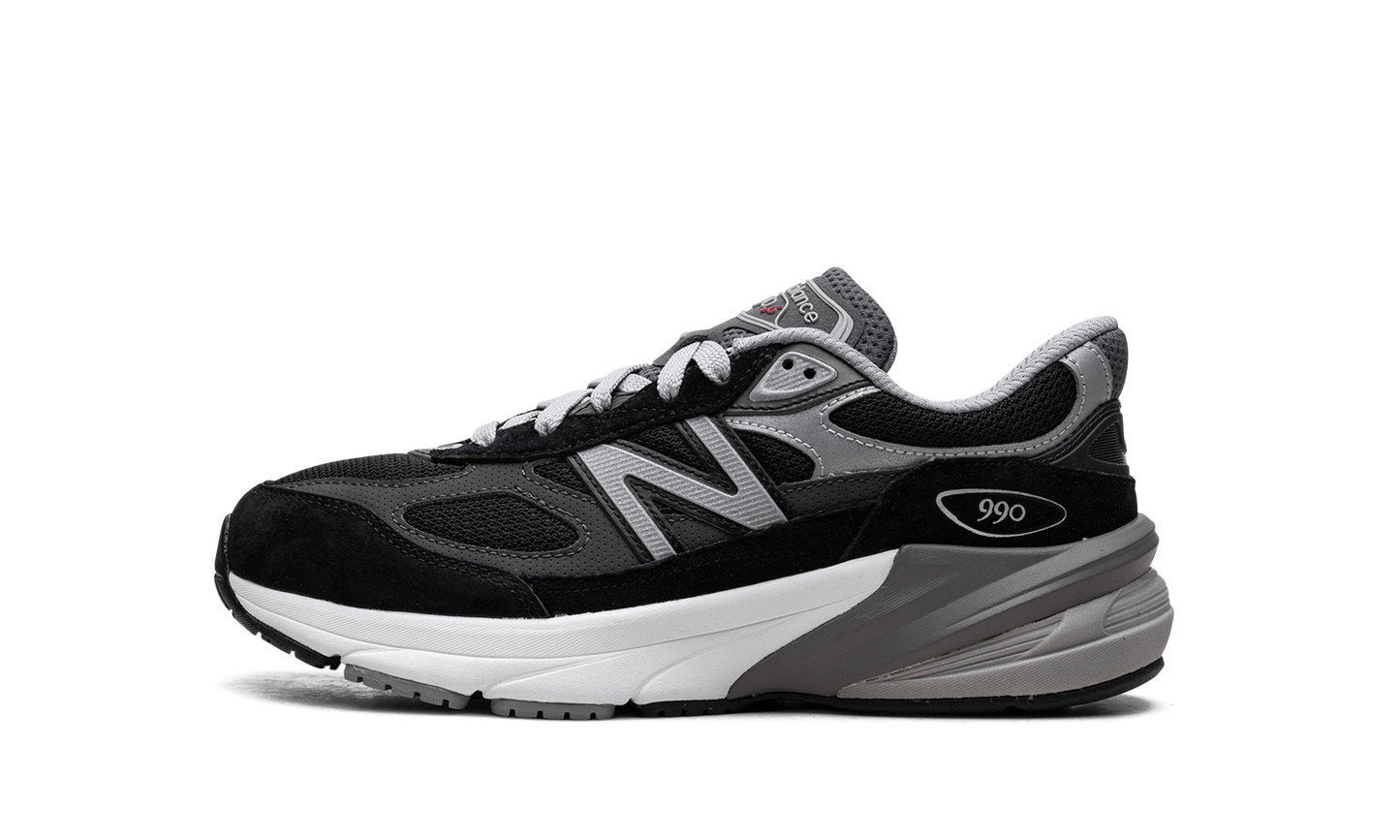 990v6 GS "Black/Silver"