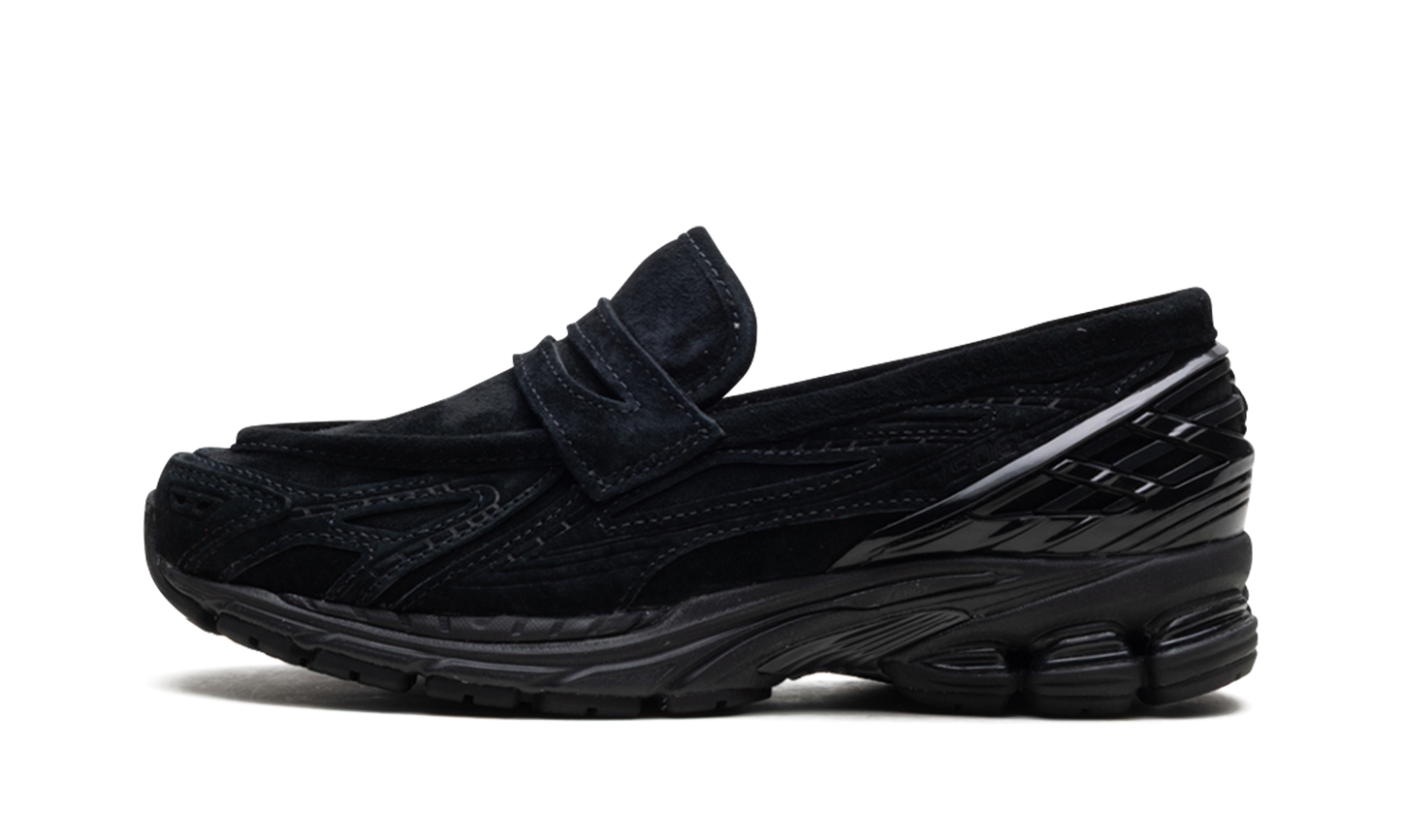 1906L "Black Suede"