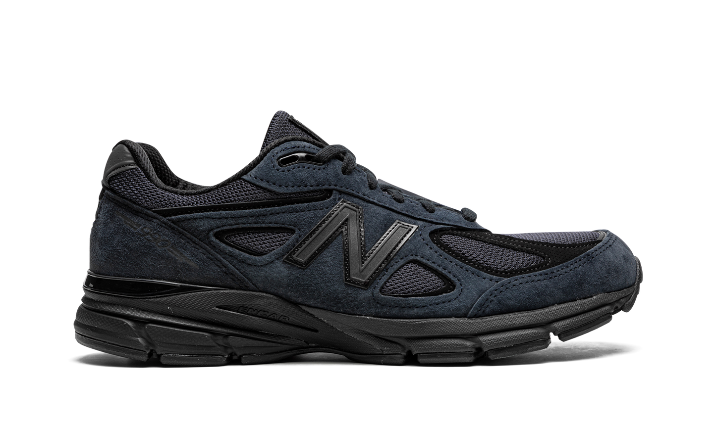 990v4 "JJJJound"