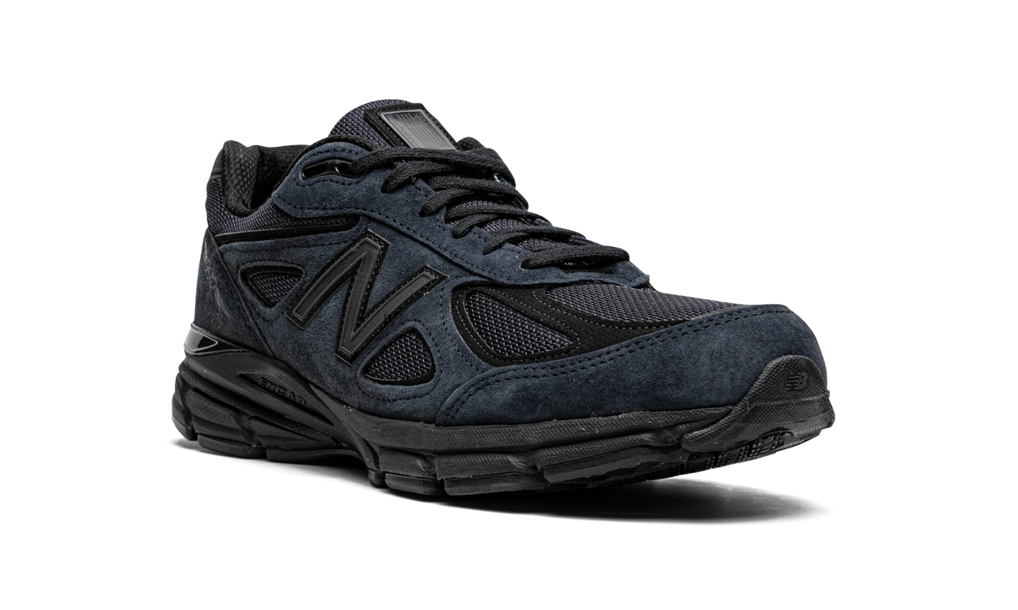 990v4 "JJJJound"