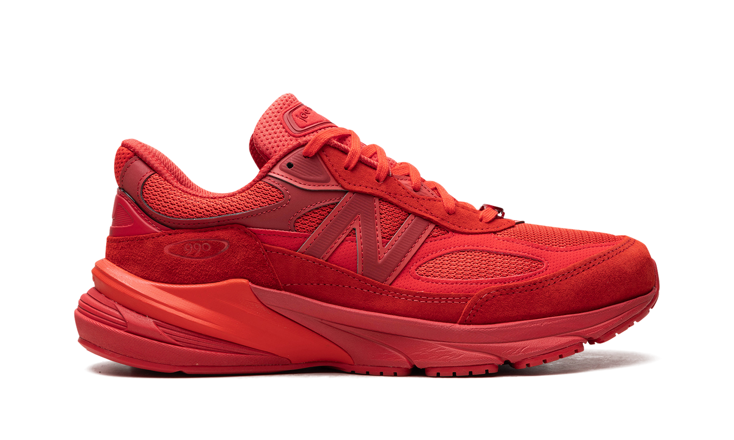 990v6 "Joe Freshgoods - Paris Red"