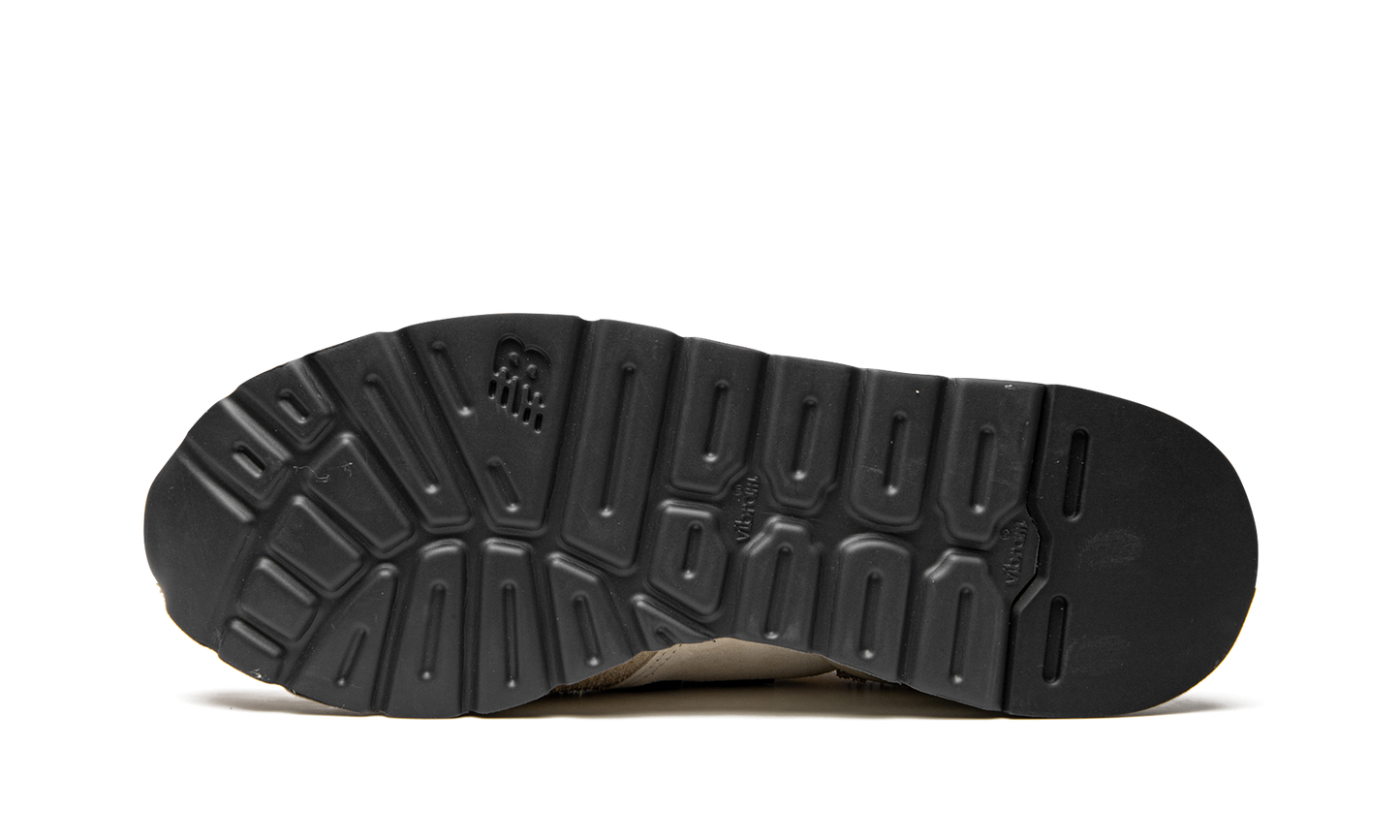 990 V1 "Teddy Santis - Macadamia Nut"