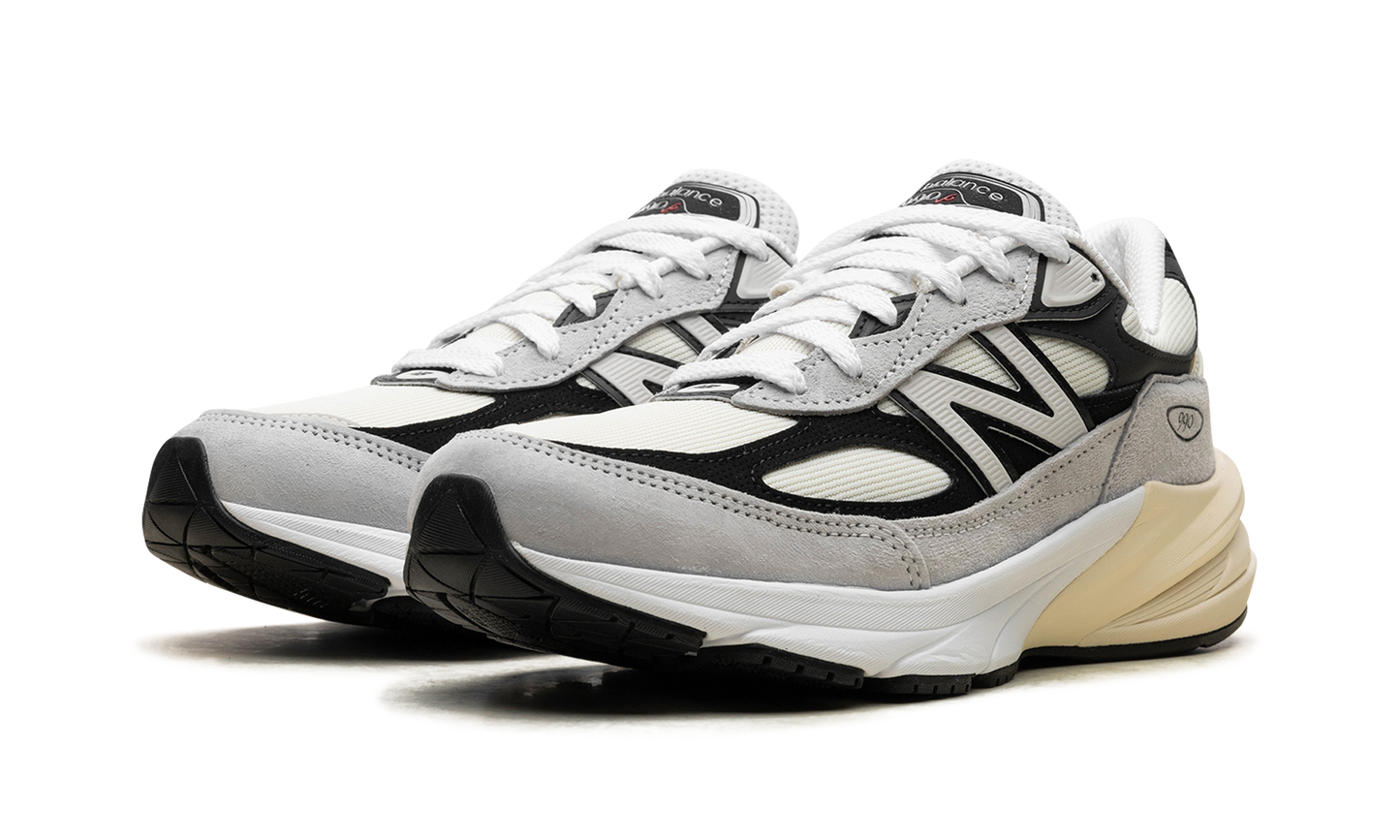 990v6 "Made in USA - Grey / Black"