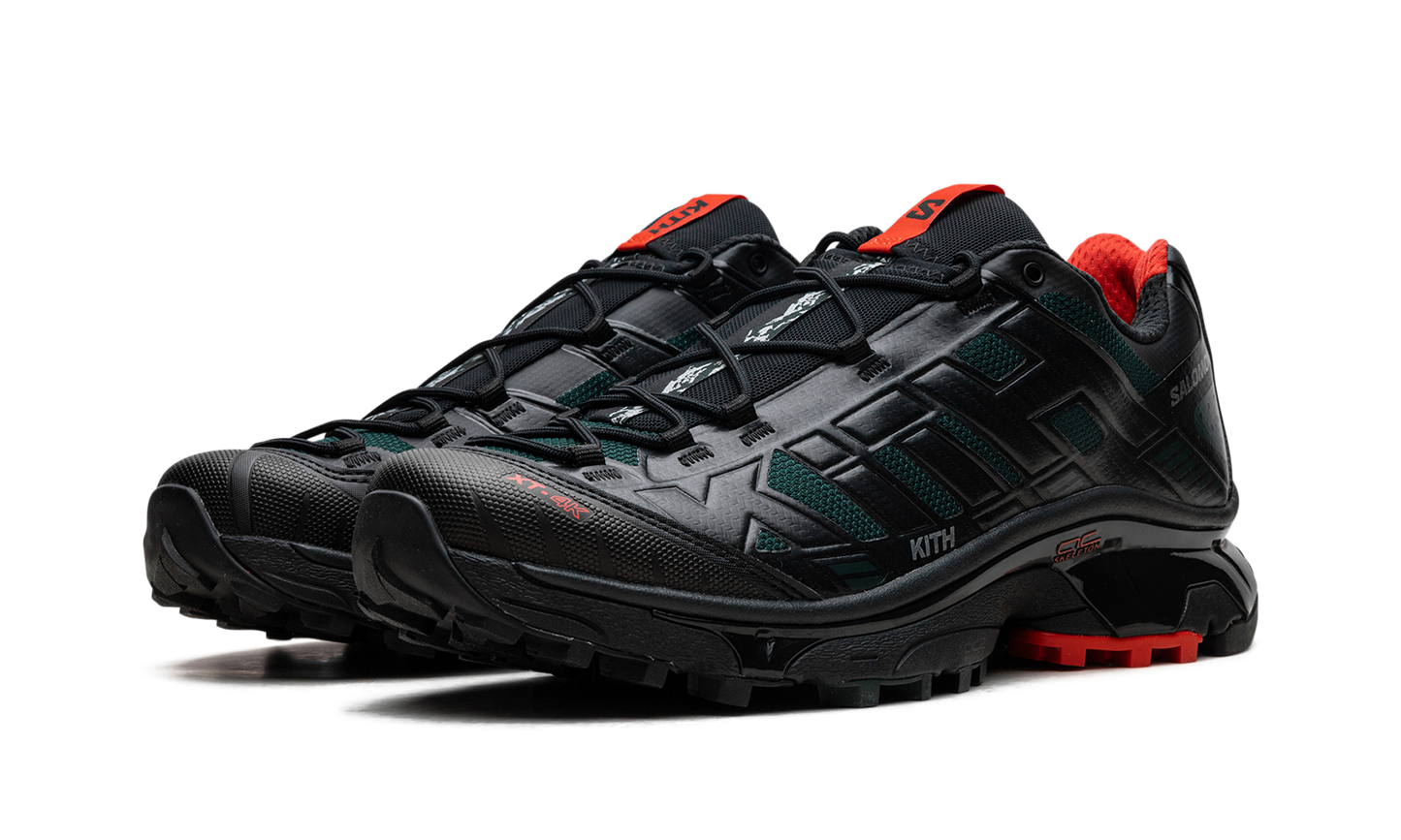 Salomon XT-4K KITH "Kithmas Black"