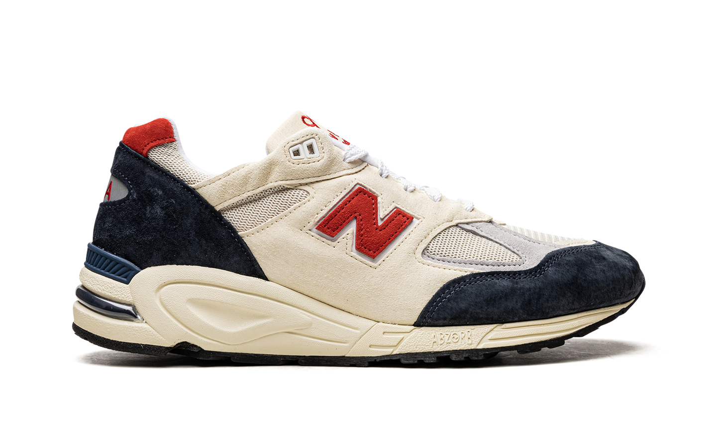 990v2 "Teddy Santis - Navy/Red"