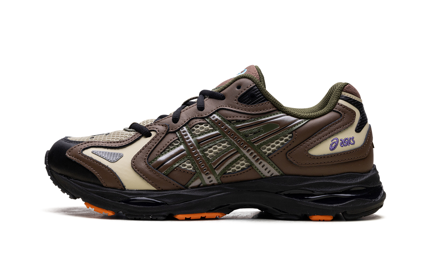 GEL-K1011 "Gallery Dept - Khaki Clay Canyon"