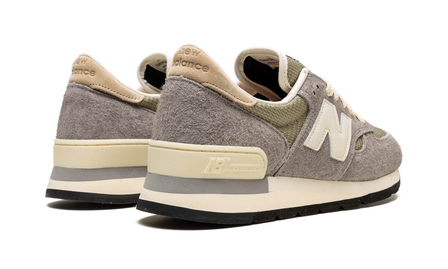 990 V1 "Made In USA - Teddy Santis"