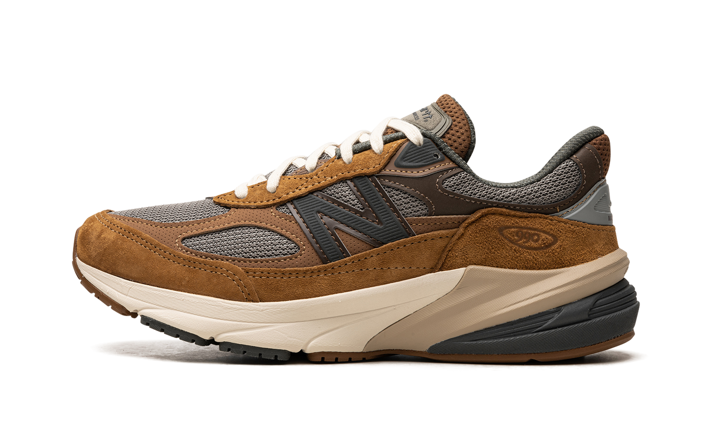 990v6 "Carhartt - Sculpture Center"