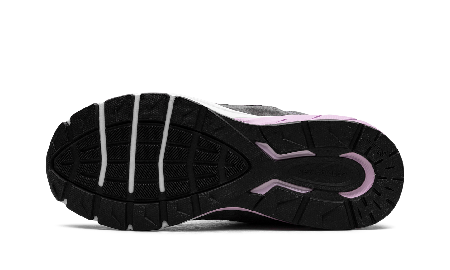 990v5 WMNS "MiUSA Lead Dark Violet Glow"