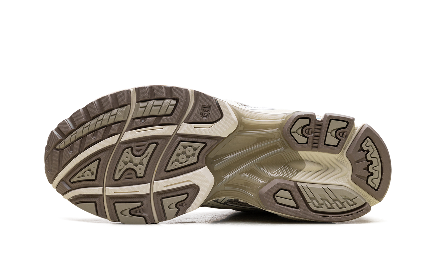 GEL-Kayano 14 "Juliana Salazar"