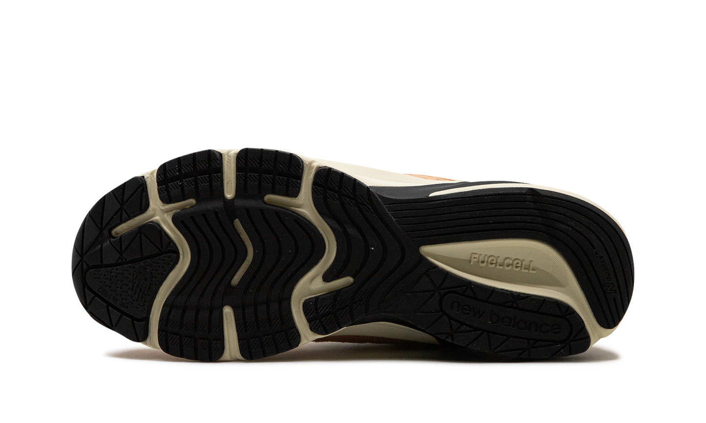 990v6 "Sepia Stone"