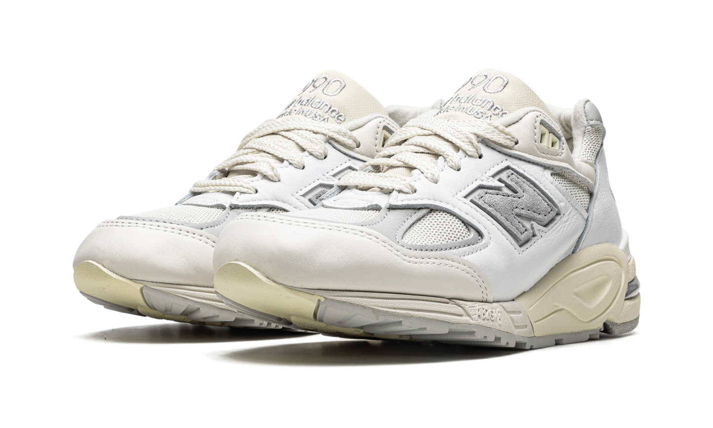 990 V2 "Made In USA - Teddy Santis Sea Salt"
