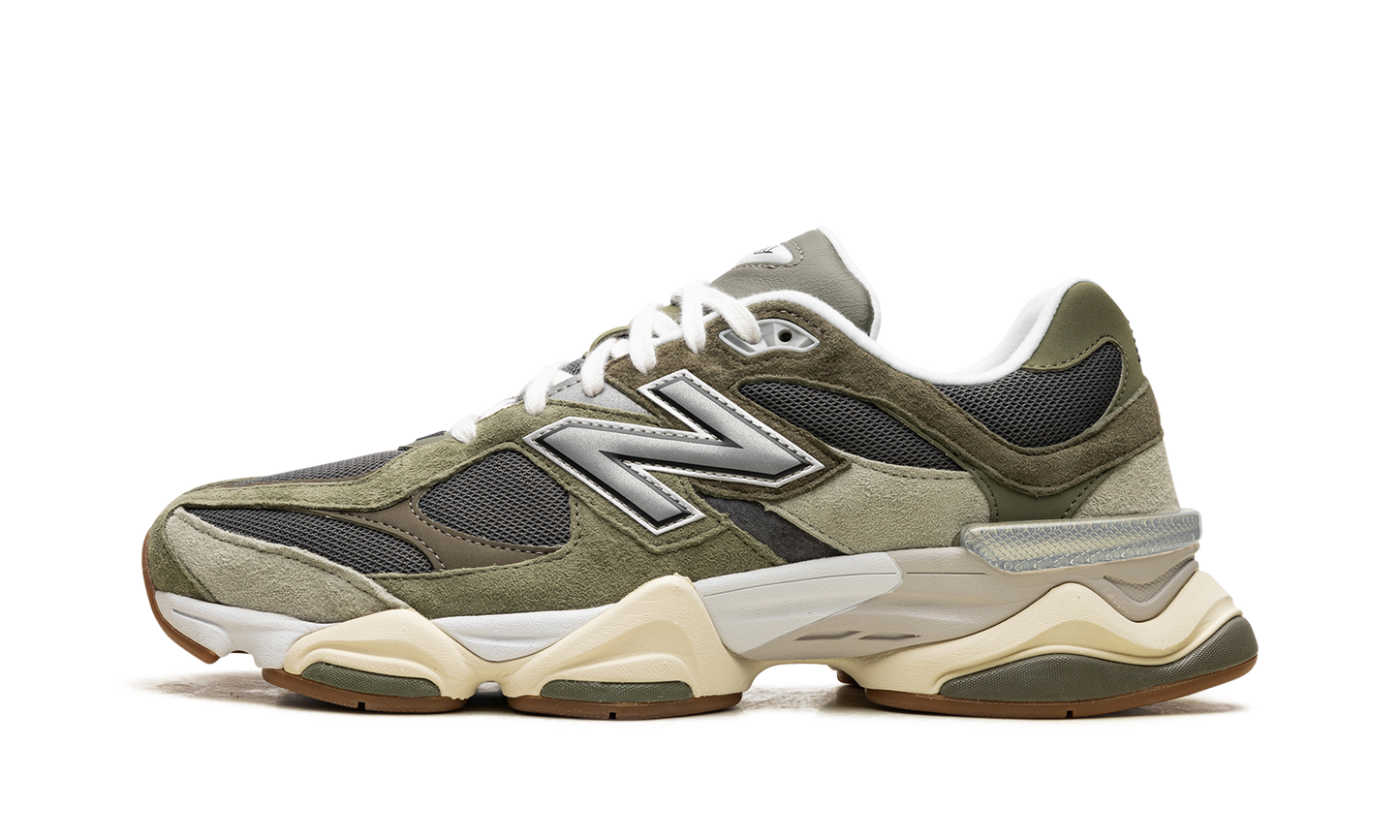 9060 "Green Grey"