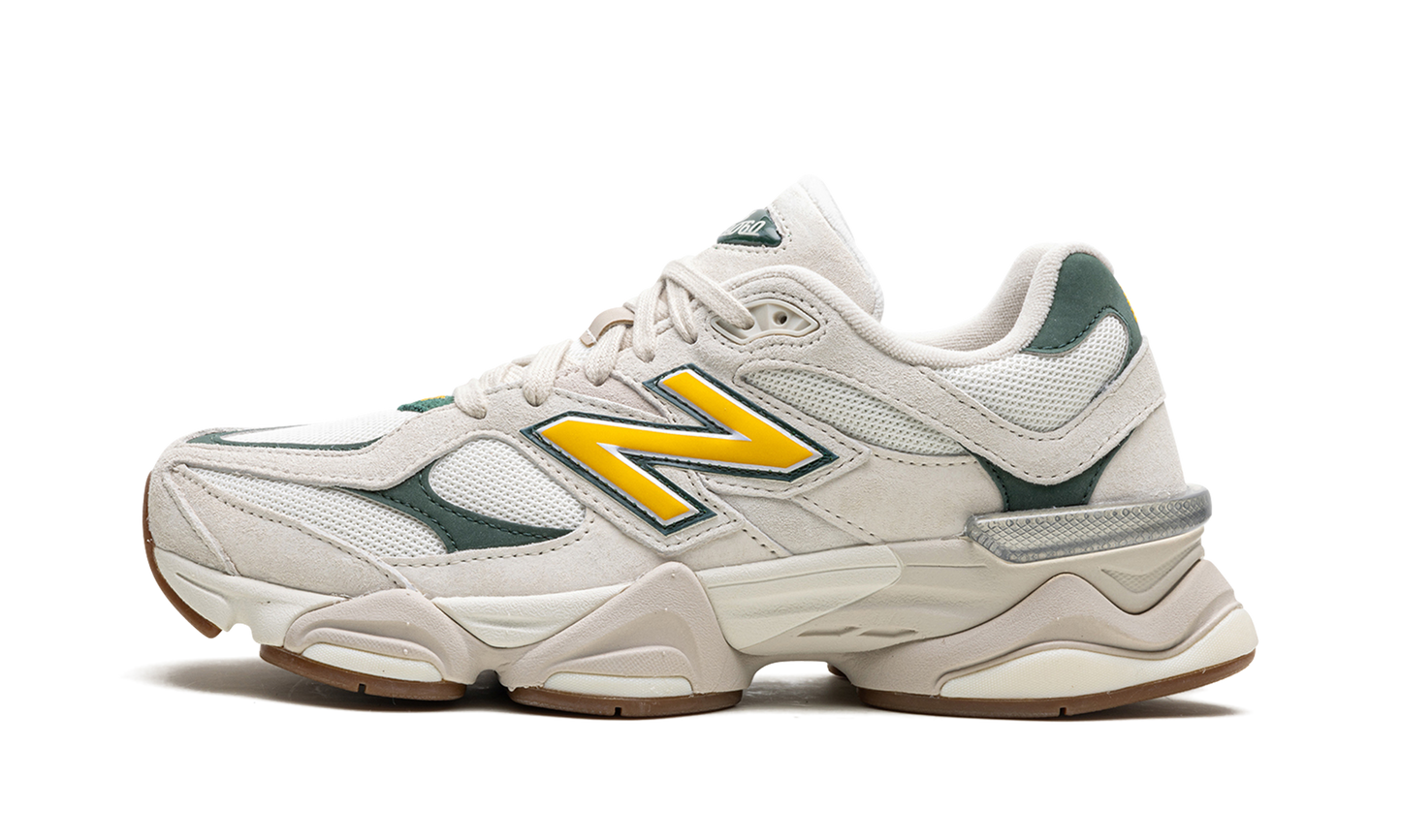 9060 "White Green"