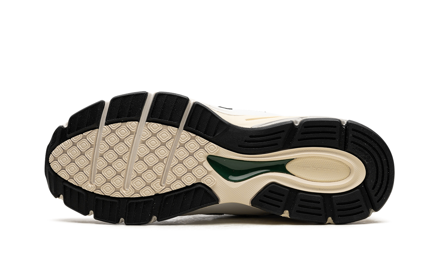 990V4 "Made in the USA - White / Green"