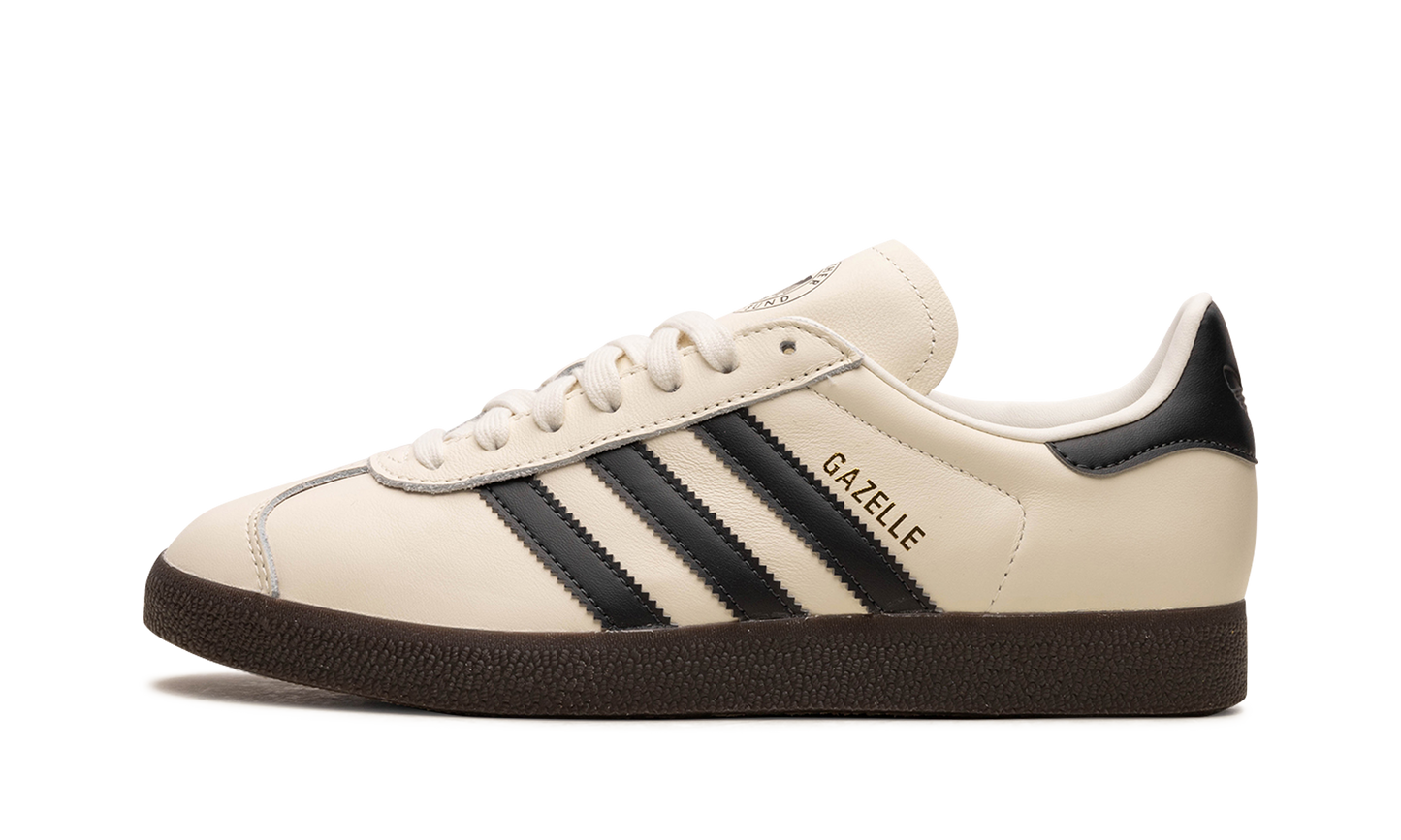 Gazelle "Off White Black Gum"