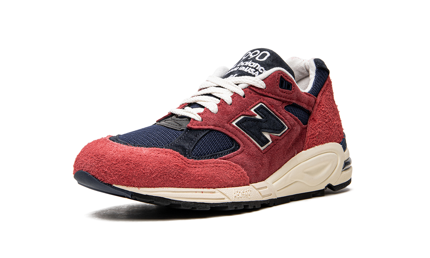 990v2 Made In USA "Chrysanthemum"