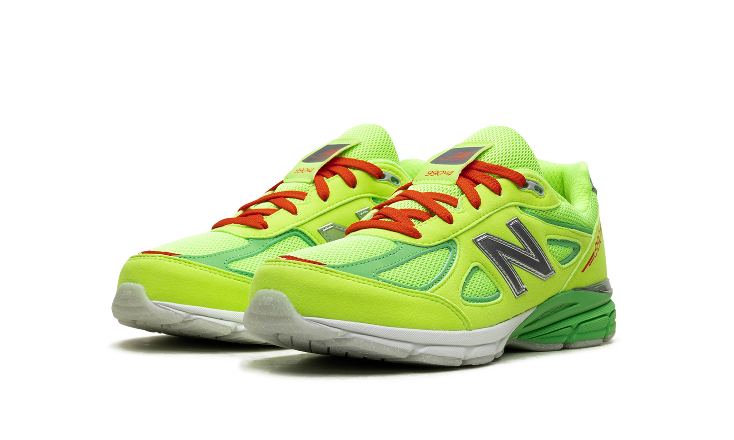 990v4 GS "DTLR - Festive"