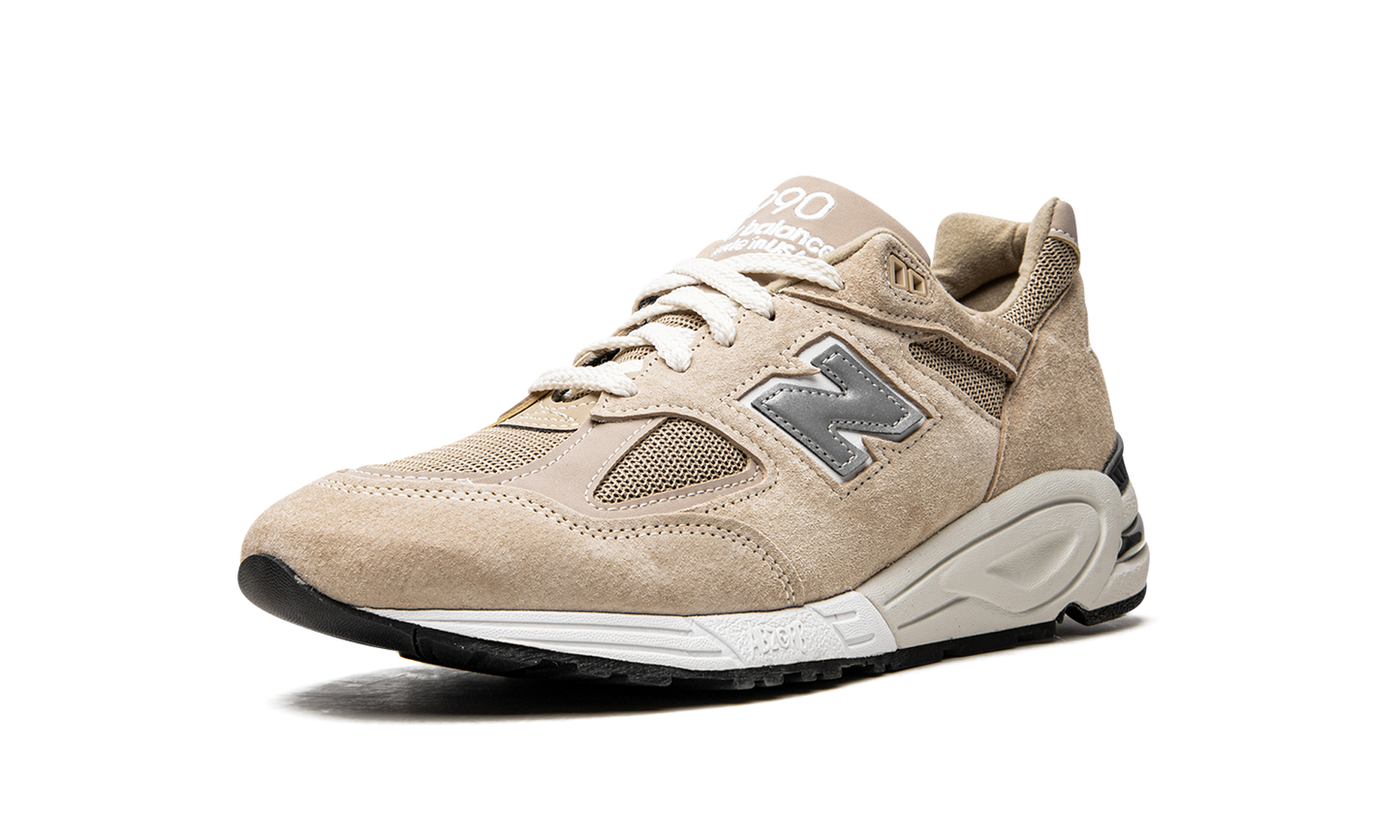 990v2 Made in USA "Kith - Tan"