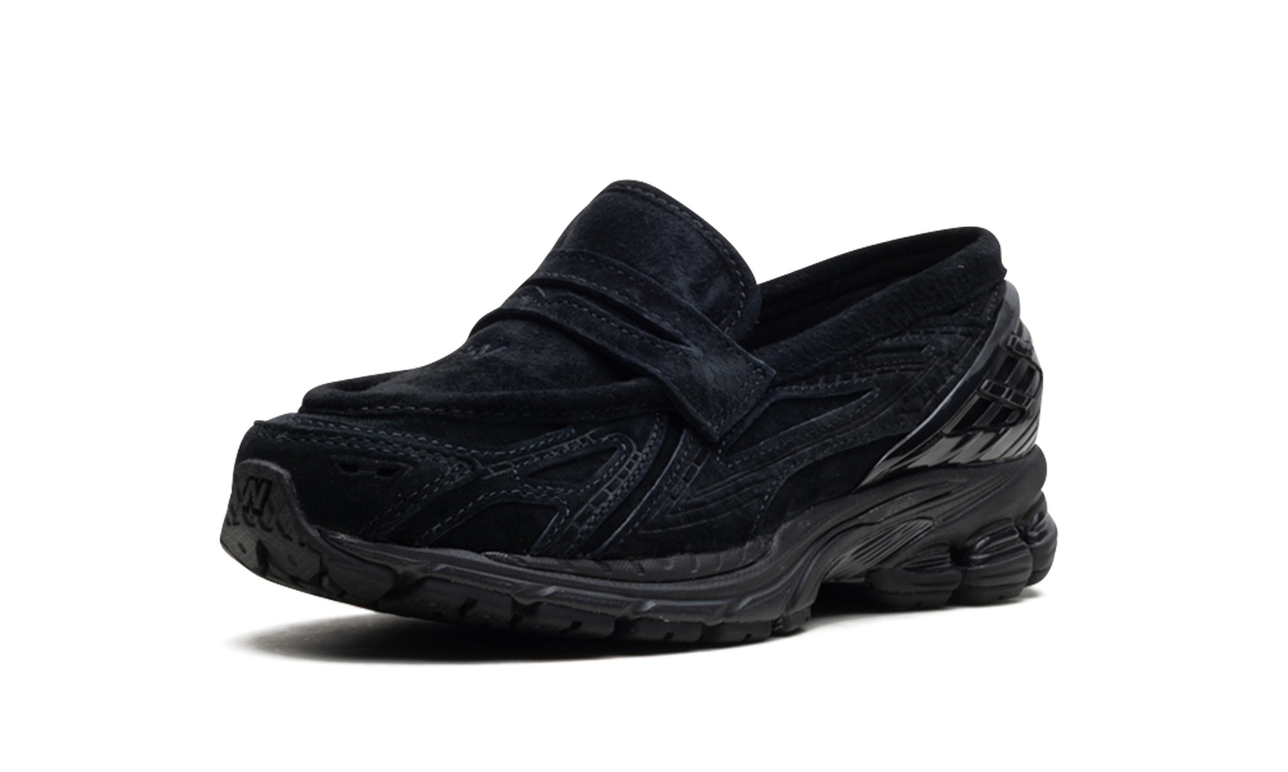 1906L "Black Suede"