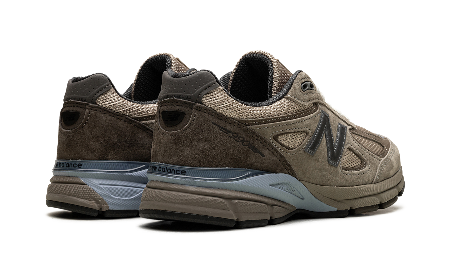 990v4 "AURALEE - Taupe"