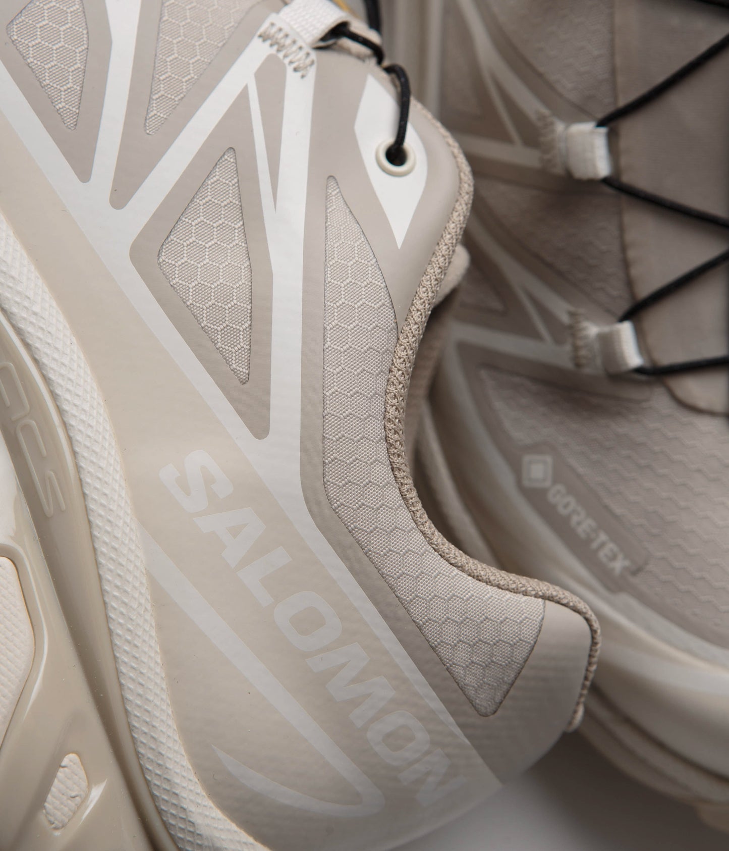Salomon XT-6 GTX Shoes - Oxford Tan / Almond Milk / Safari