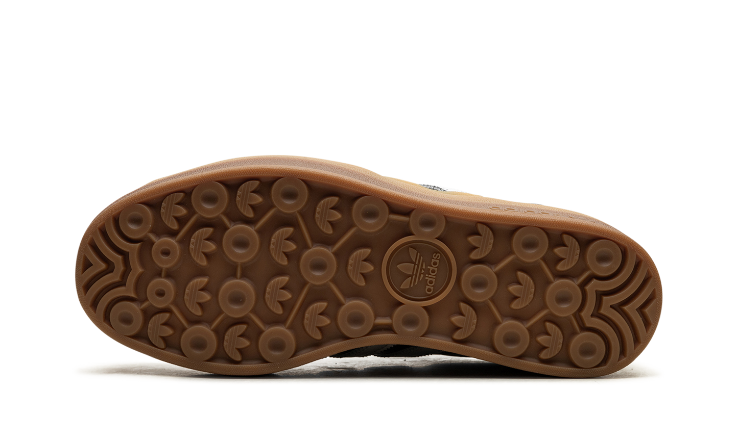 Gazelle Bold WMNS "atmos Black White Gum"