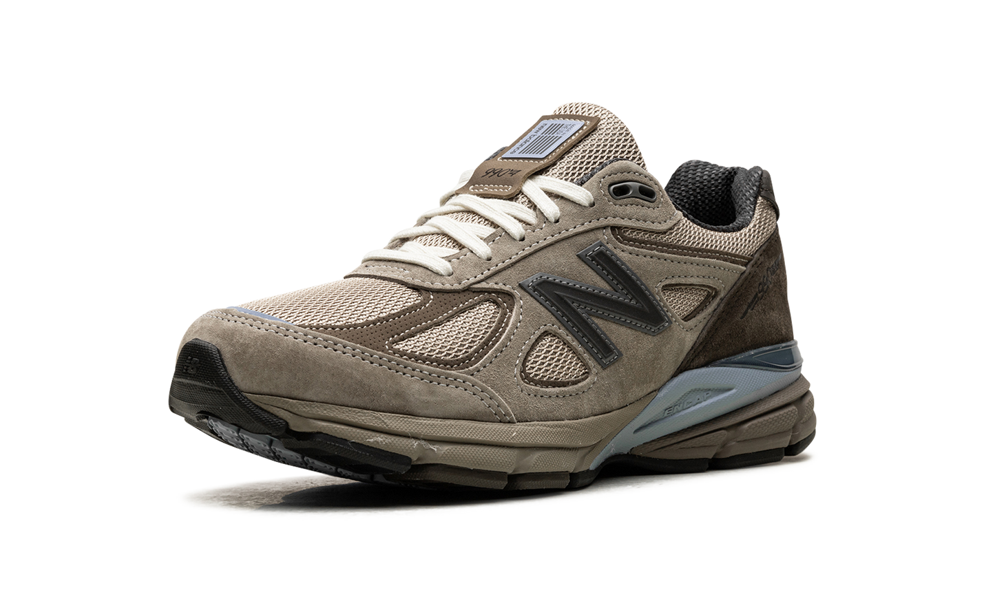990v4 "AURALEE - Taupe"