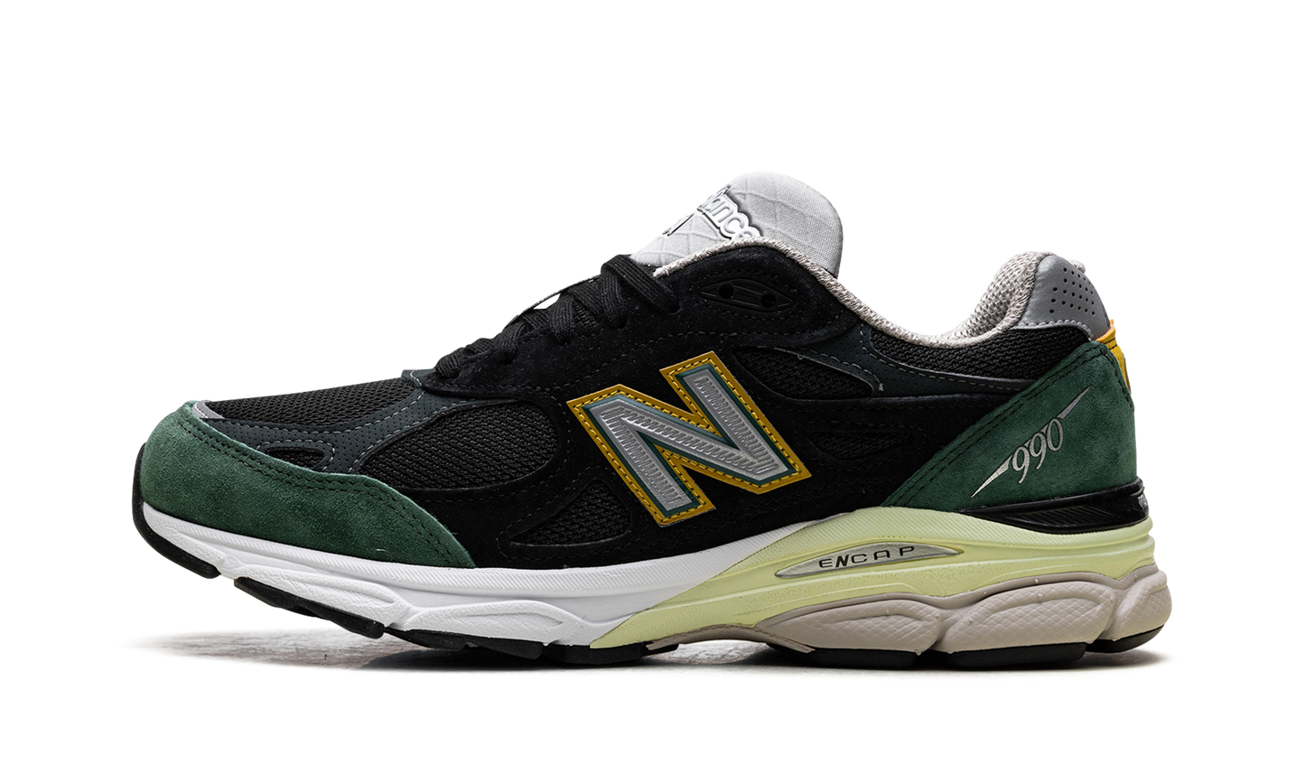 990v3 "Black / Green"
